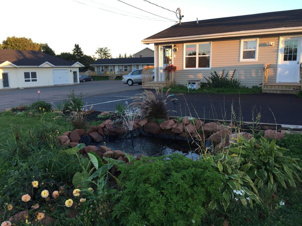 The White Horse Motel Charlottetown Bagian luar foto