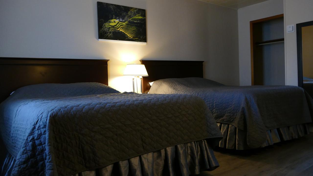 The White Horse Motel Cornwall Bagian luar foto