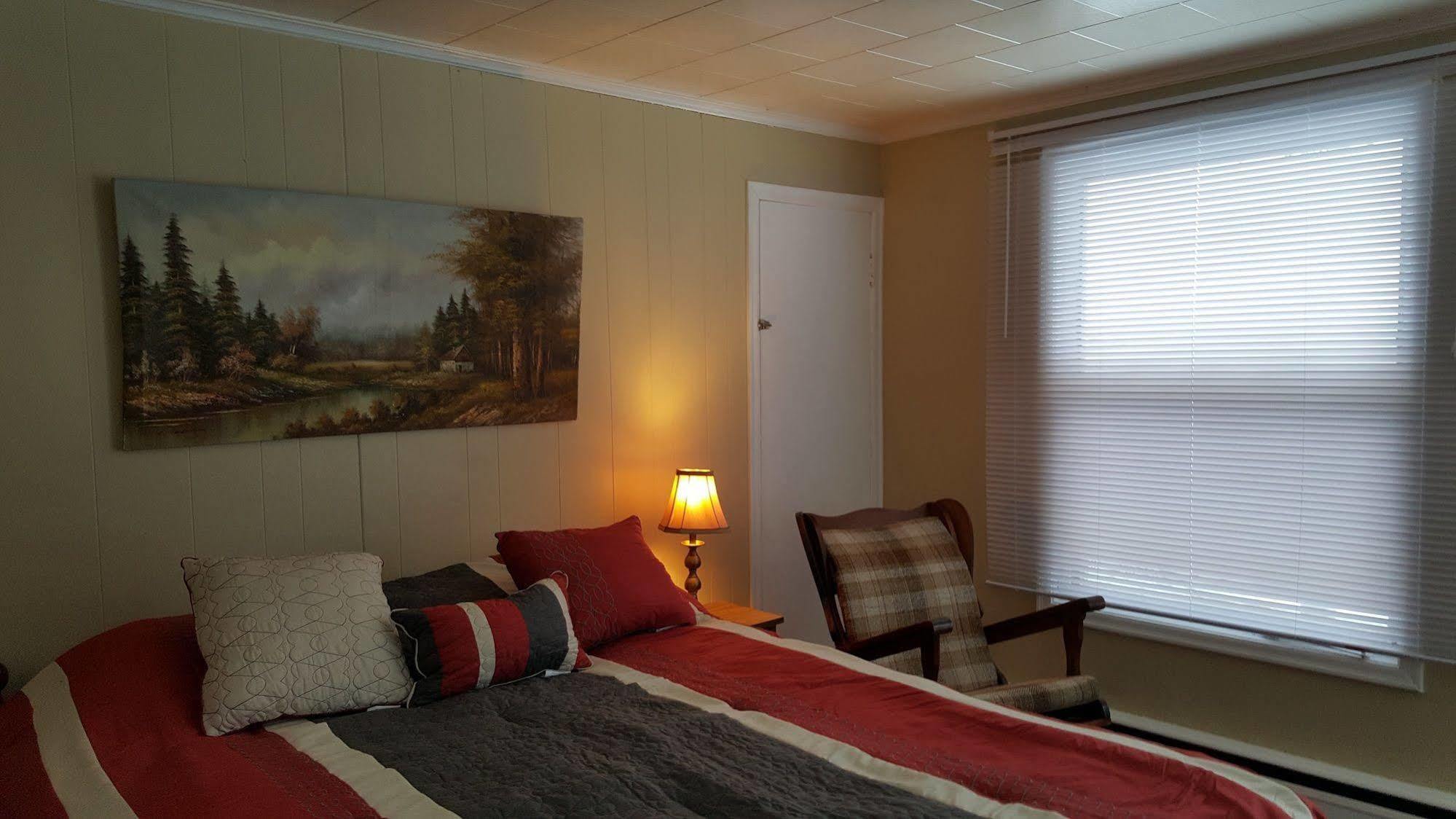The White Horse Motel Cornwall Bagian luar foto