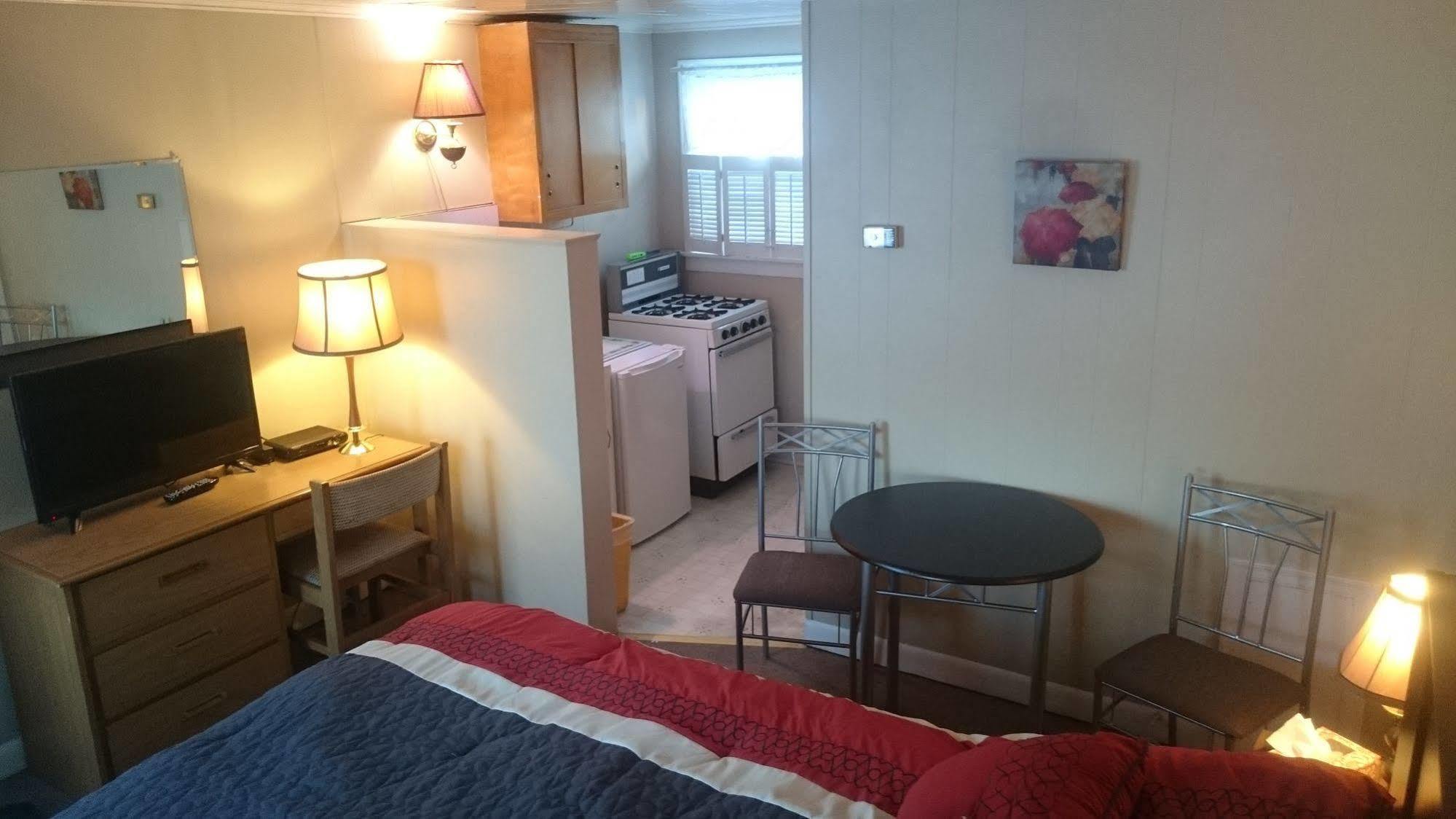 The White Horse Motel Cornwall Bagian luar foto